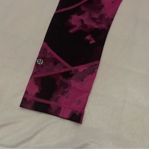 Lululemon soul cycle Pace Rival Crop Full-On Luxtreme Blooming Pixie 2296 - Picture 11 of 15